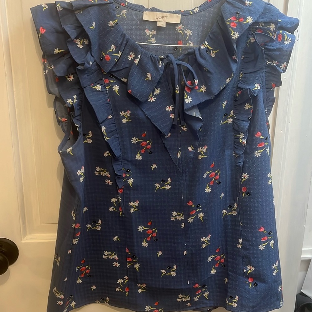 Loft floral ruffle blouse tank